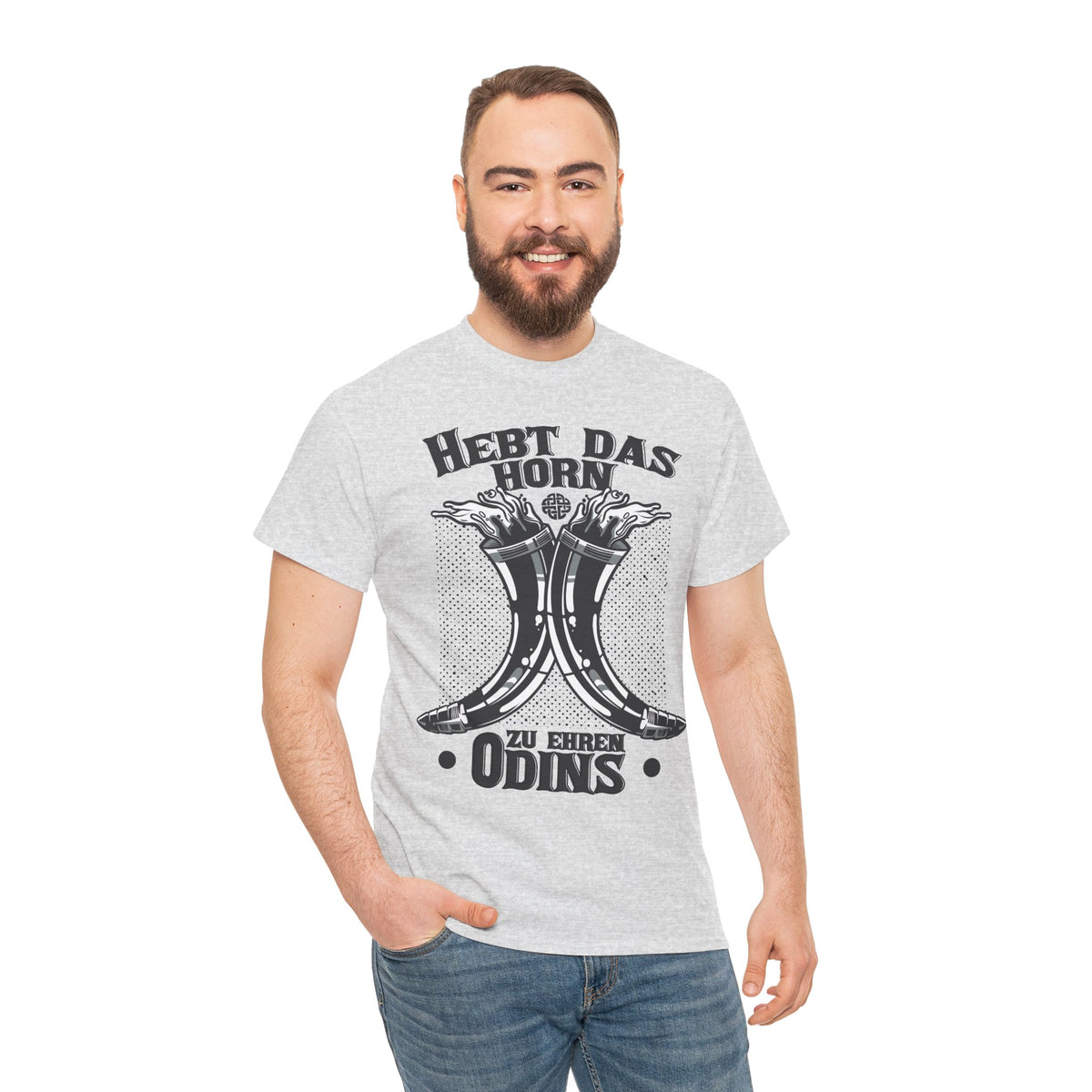 Hebt das Horn zu Ehren Odins T-Shirt Unisex | Viking Met Graphic Shirt