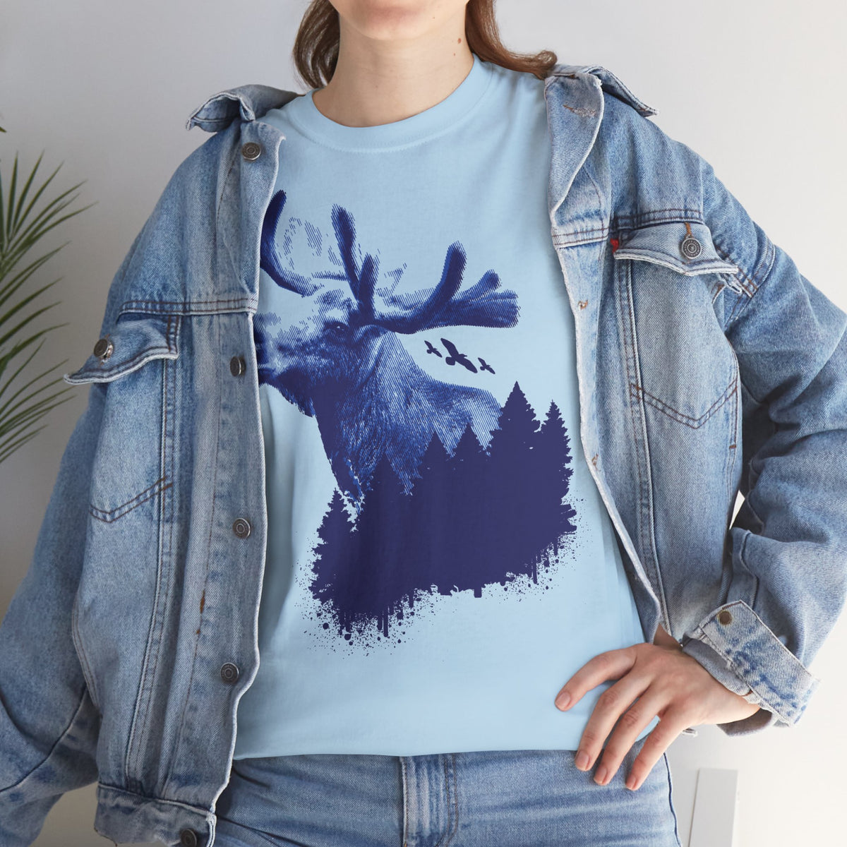 Elch T-Shirt Unisex | König der Wälder Skandinavischer Fichtenwald Graphic Shirt