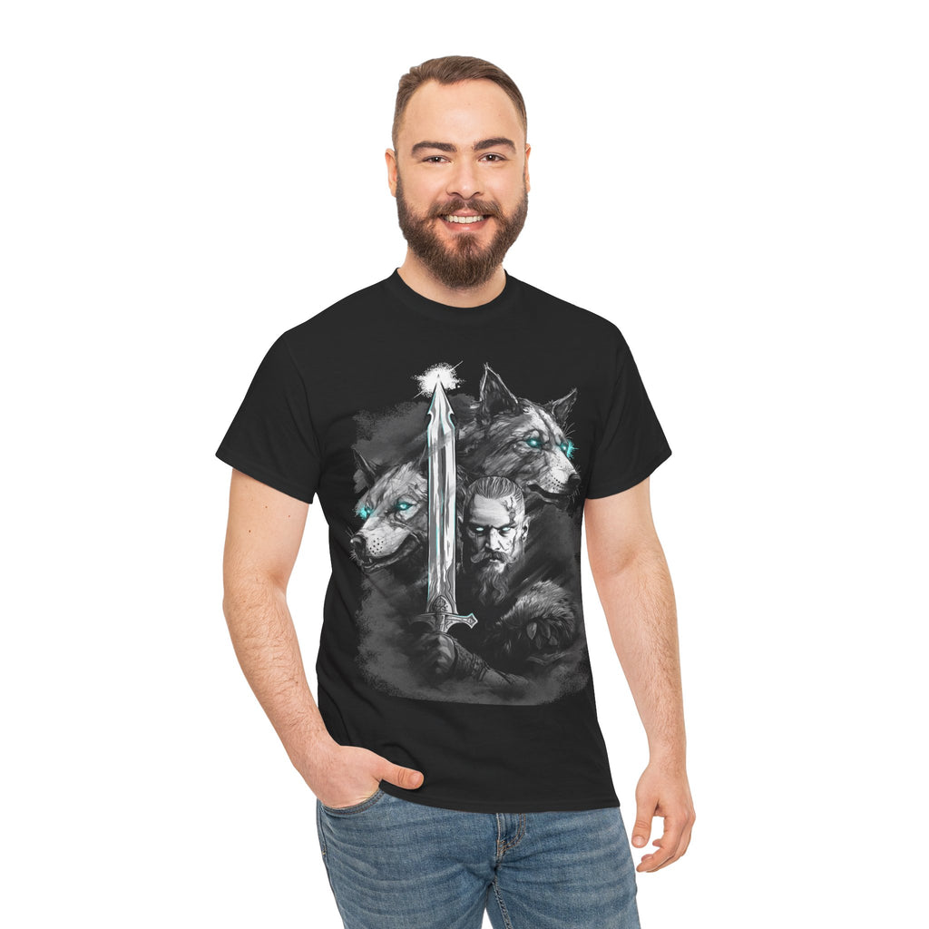 Wikinger T-Shirt – Nordischer Krieger mit Schwert & Wölfen