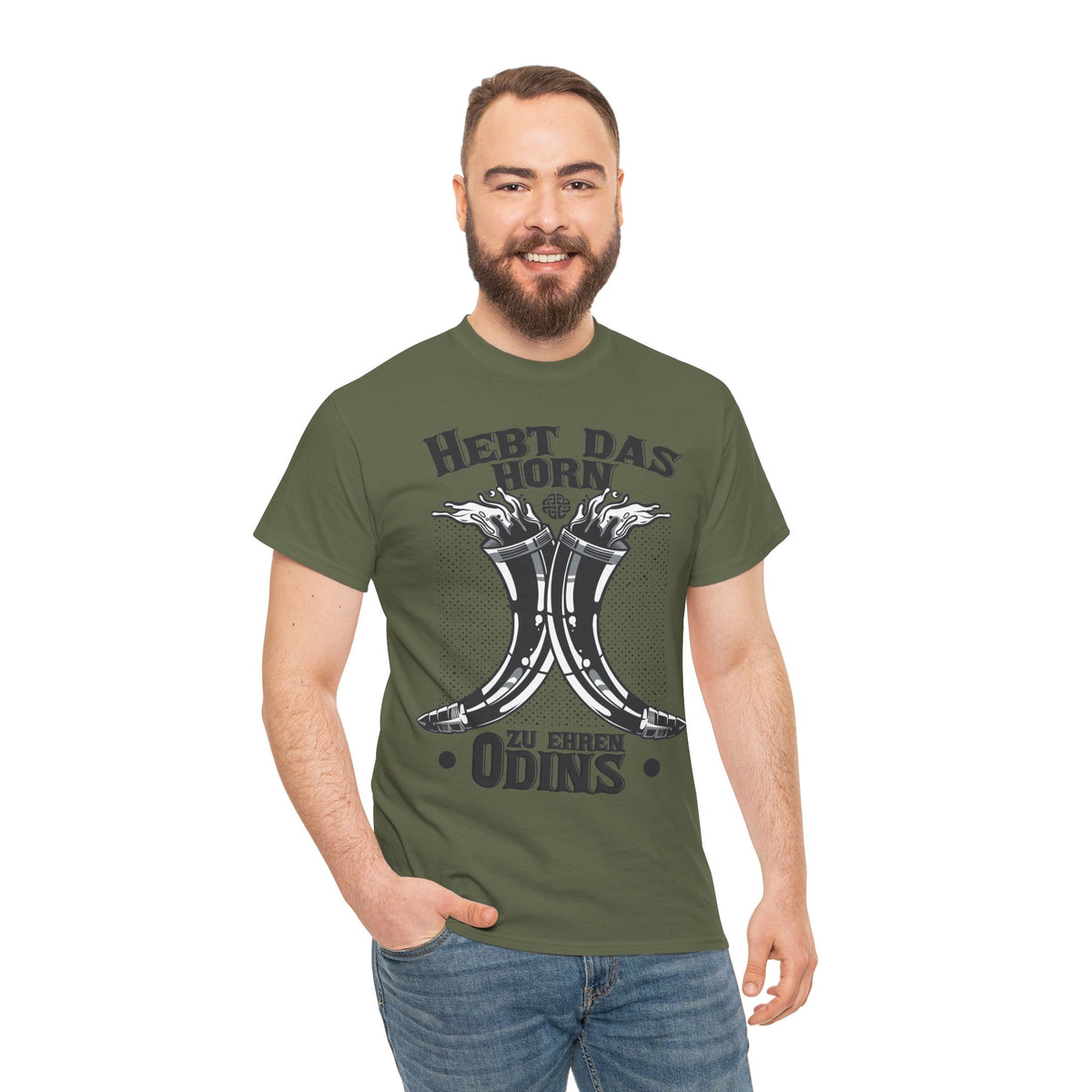 Hebt das Horn zu Ehren Odins T-Shirt Unisex | Viking Met Graphic Shirt